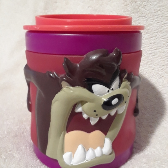 Vintage Looney tunes taz 3-Ds travel mug